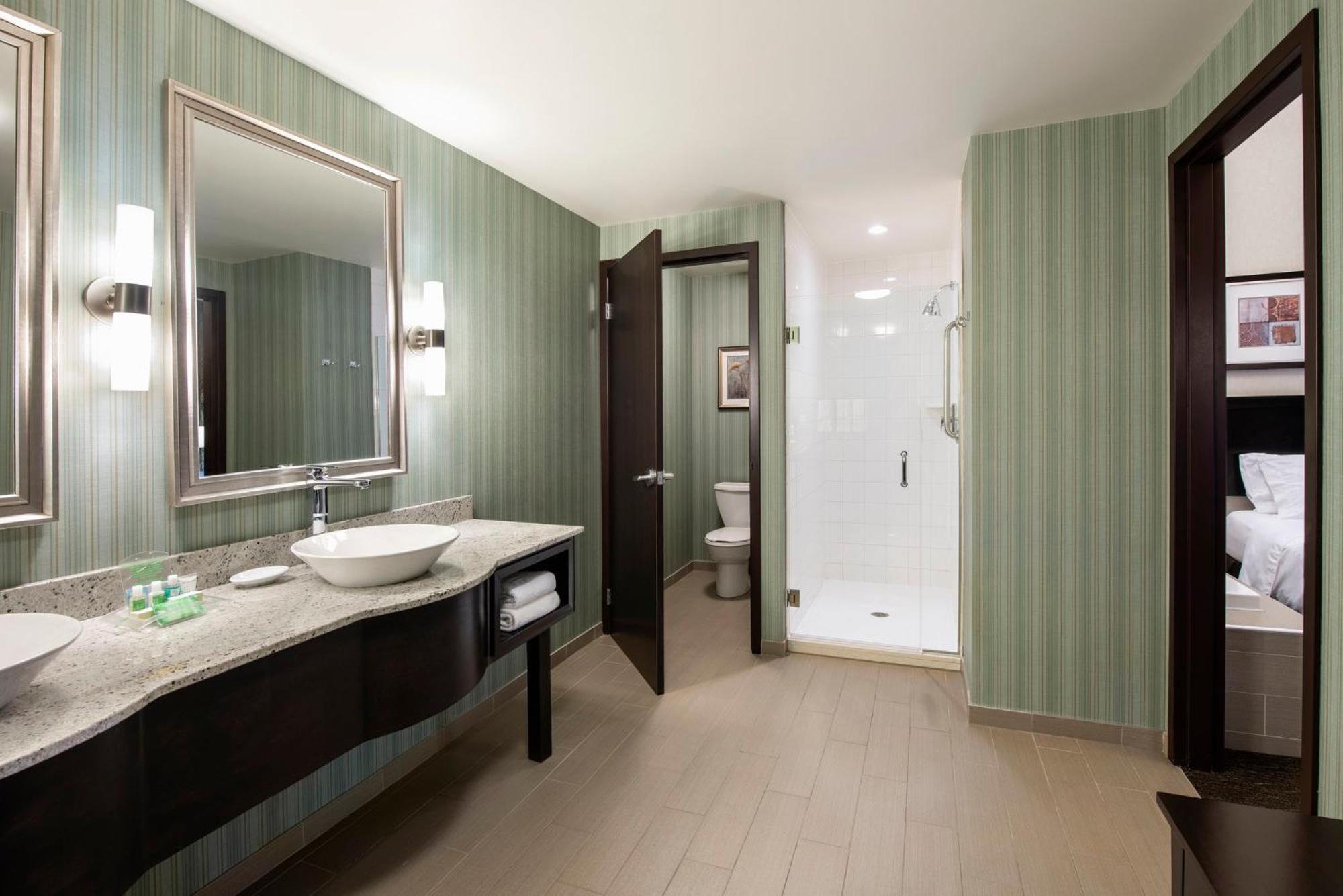 Holiday Inn Saskatoon Downtown By Ihg Exterior foto